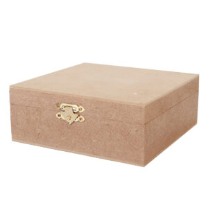 Art.9530 Caja Con Broche 6.5x17.5X17.5cm 1pz